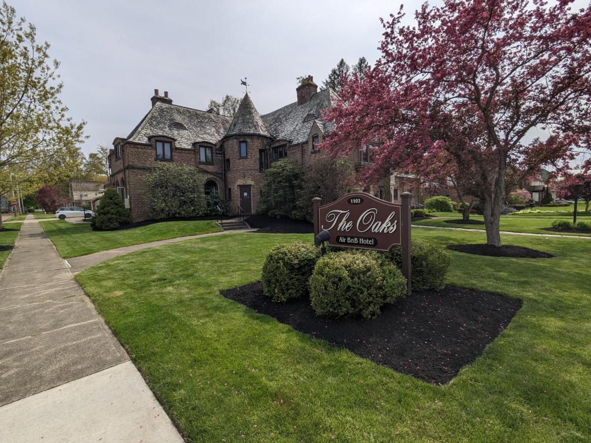 The Oaks B&B Hotel And Spiritual Center 제임스타운 외부 사진
